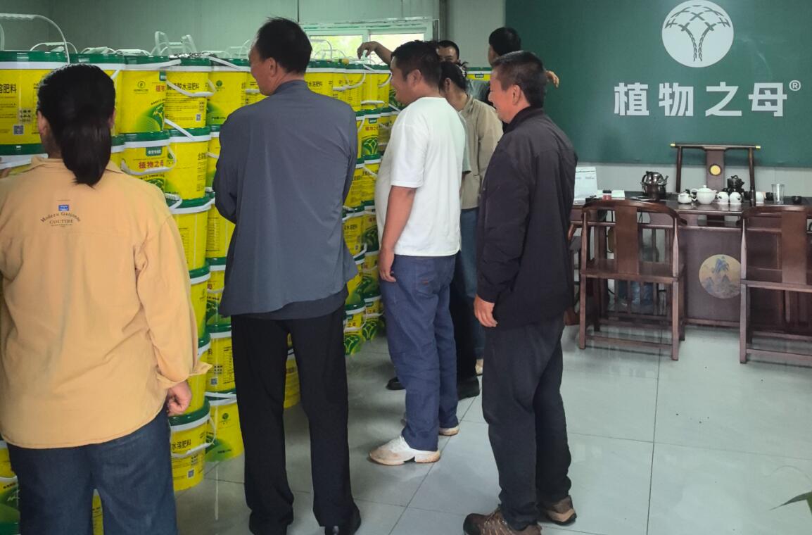 科技赋能“土”生金！中翼鼎东云南乡村振兴服务站密集落地泸西